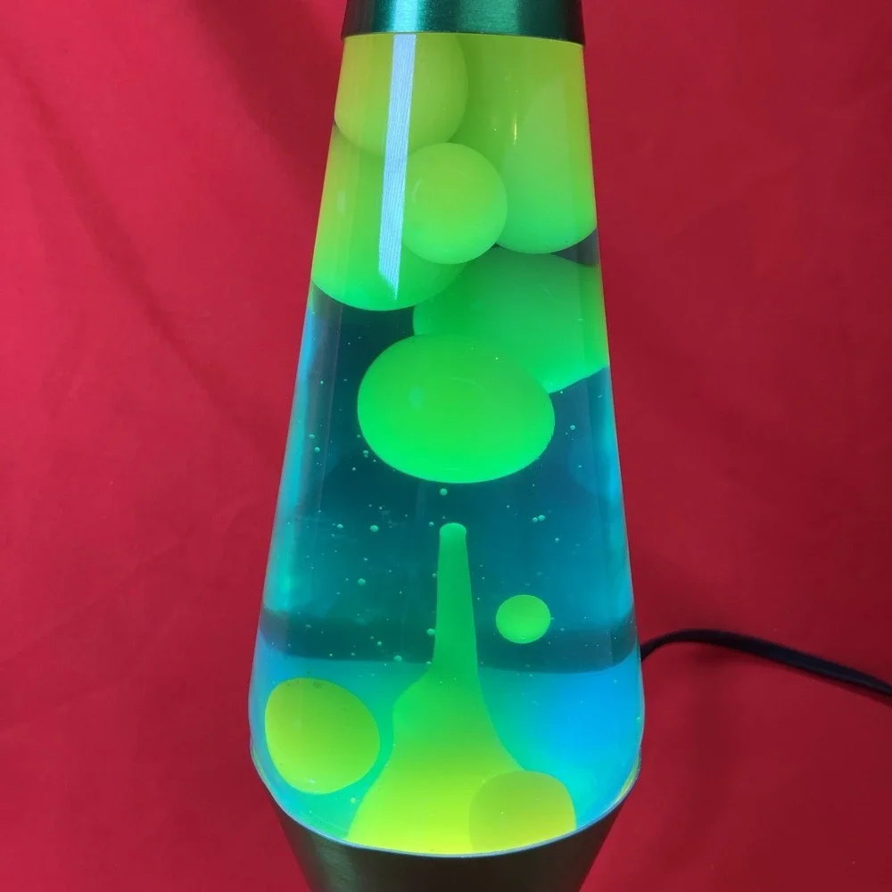 Lava Lite Lamp 2017 14.5" Bob Marley / Blue Liquid / Yellow Wax / 2124 /‎ Flaw - Picture 7 of 17